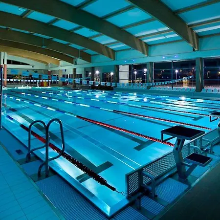 Sportowy Готель Остшешув